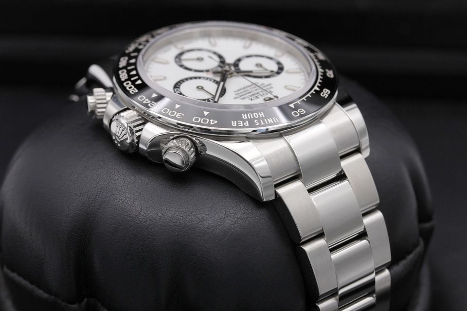 Rolex Daytona 126500 LN Image 4